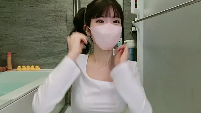 -minami- online show from 9, 2, 2025