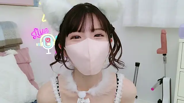 -minami- online show from 14, 3, 2025