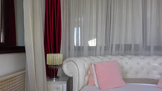 NinaCrystal1 online show from 12, 3, 2025