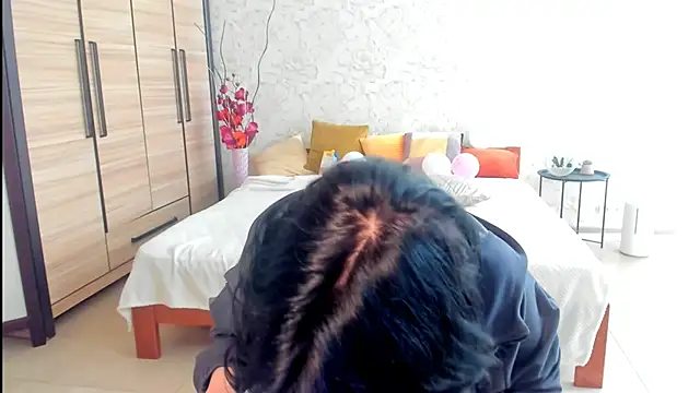 JulisSweet online show from 14, 3, 2025