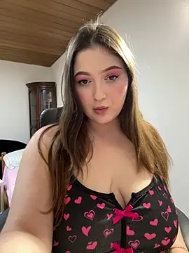 Snapshot of Kamilla_Loop chatting on 12, 3, 2026 Kamilla Loop online show from 12, 3, 2026