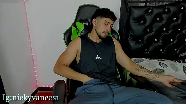 nicky vances online show from 24, 2, 2026