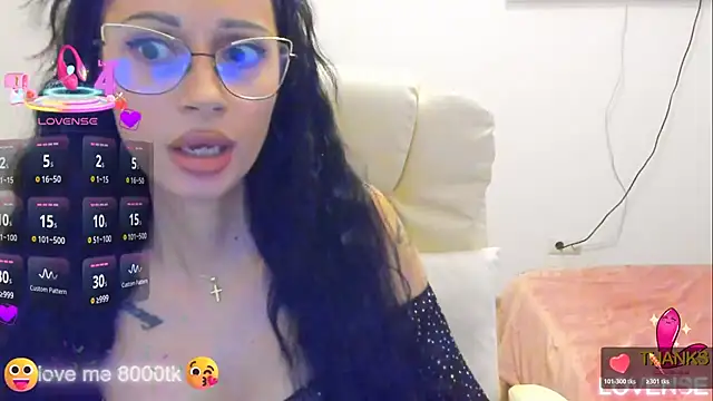 kissnicol32 online show from 19, 11, 2025