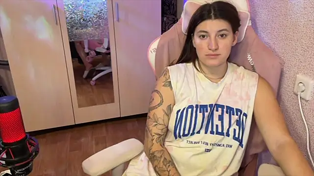 Katrin  kiss online show from 7, 2, 2026