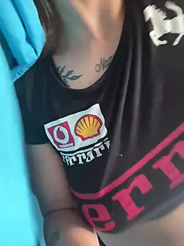 Snapshot of melisabunnny chatting on 6, 3, 2025 melisabunnny online show from 6, 3, 2025