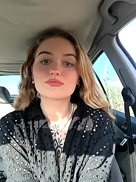 Goldloeckchen159 online show from 9, 2, 2025