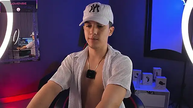 Brat  online show from 16, 3, 2026