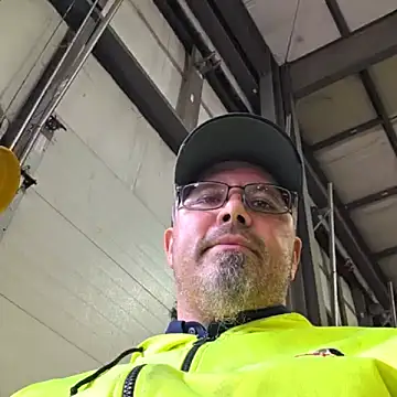 KrazyLegz online show from 28, 10, 2025