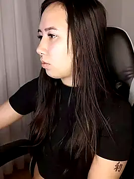 Japabaixinha online show from 21, 2, 2025