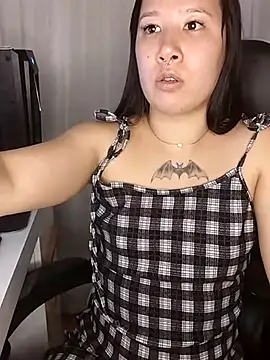 Japabaixinha online show from 10, 3, 2025