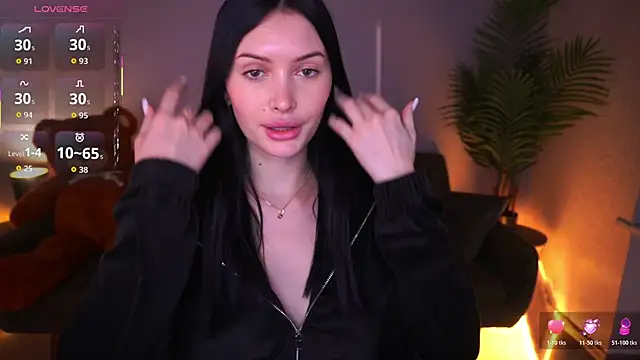 MilaSecrett online show from 14, 12, 2025