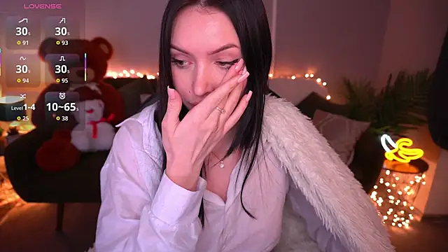 MilaSecrett online show from 2, 2, 2026