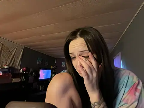 Snapshot of skinwalkingzombie chatting on 6, 2, 2025 skinwalkingzombie online show from 6, 2, 2025