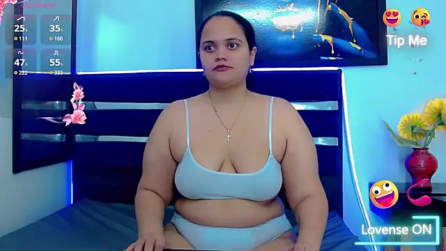 brunnette hot online show from 26, 9, 2025