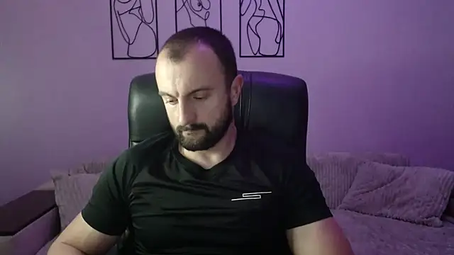 brindlefly6969 online show from 11, 9, 2025