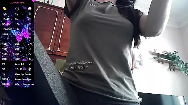 Snapshot of ElizaSwon chatting on 18, 6, 2026 ElizaSwon online show from 18, 6, 2026