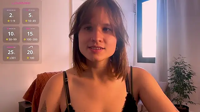 Your Hand In mine online show from 17, 5, 2026