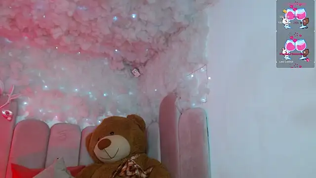 Snapshot of puca_ebony chatting on 17, 2, 2026 puca ebony online show from 17, 2, 2026