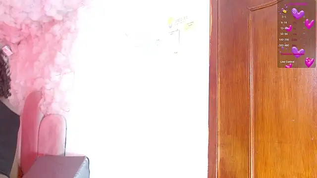 Snapshot of puca_ebony chatting on 7, 3, 2026 puca ebony online show from 7, 3, 2026