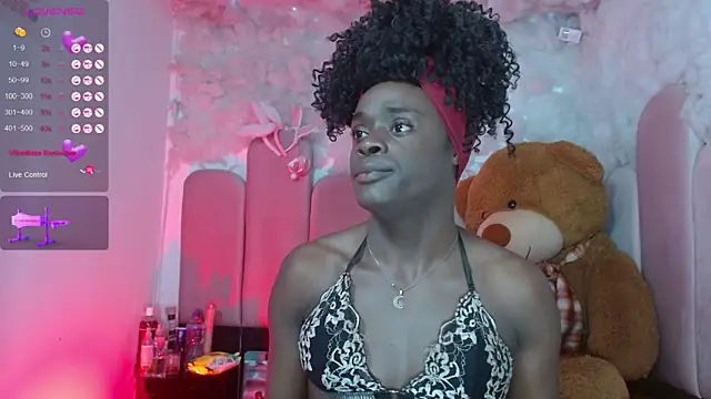 Snapshot of puca_ebony chatting on 20, 3, 2026 puca ebony online show from 20, 3, 2026