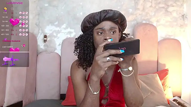 Snapshot of puca_ebony chatting on 11, 4, 2026 puca ebony online show from 11, 4, 2026