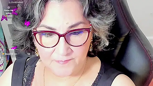 cataleya mom online show from 13, 10, 2025