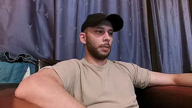 henryaxe online show from 26, 12, 2024