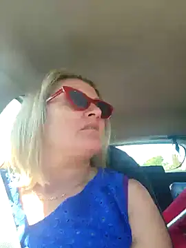 Snapshot of lady_charlyne chatting on 20, 1, 2025 lady charlyne online show from 20, 1, 2025