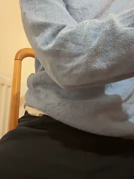 Snapshot of rhuh3991 chatting on 23, 2, 2025 rhuh3991 online show from 23, 2, 2025