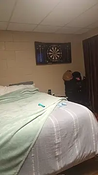 Snapshot of katsmeow710 chatting on 22, 11, 2025 katsmeow710 online show from 22, 11, 2025