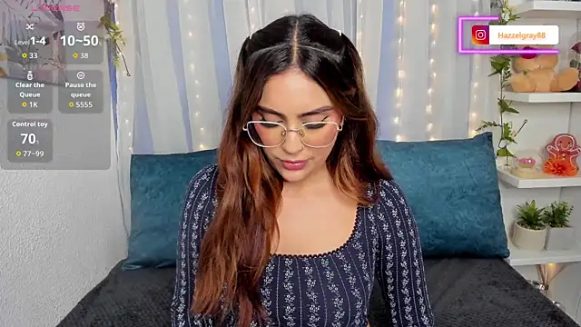 HazzelGray online show from 5, 1, 2026