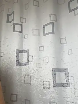 Snapshot of hannahb-e chatting on 25, 1, 2025 hannahb-e online show from 25, 1, 2025
