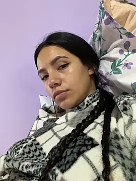Snapshot of hannahb-e chatting on 5, 2, 2025 hannahb-e online show from 5, 2, 2025