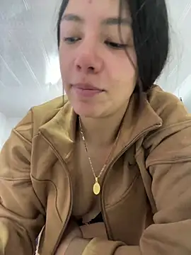 Snapshot of hannahb-e chatting on 9, 3, 2026 hannahb-e online show from 9, 3, 2026