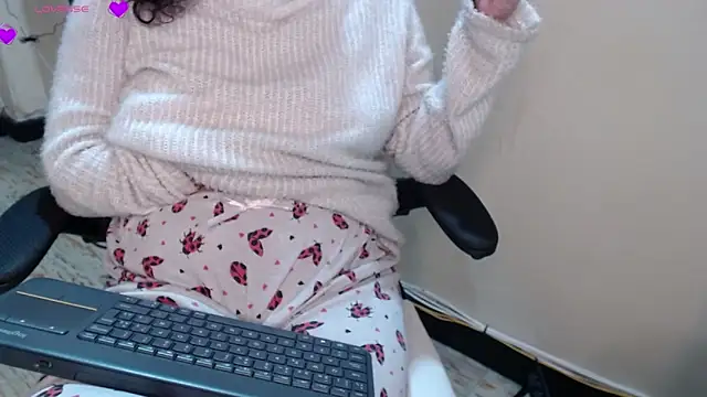 Snapshot of _samara chatting on 8, 11, 2025 samara online show from 8, 11, 2025