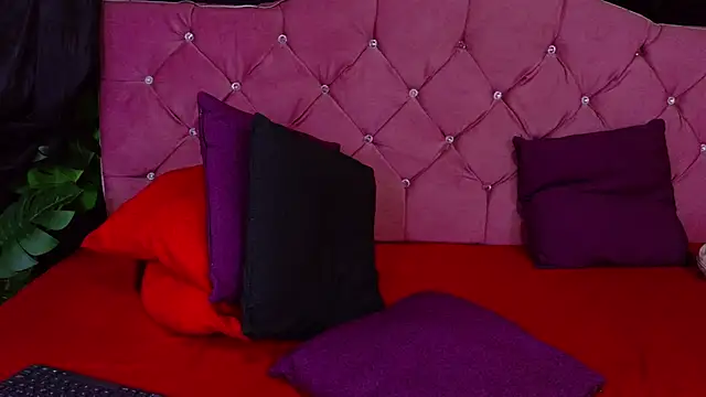 Snapshot of Cataleya_divine chatting on 17, 7, 2026 Cataleya divine online show from 17, 7, 2026