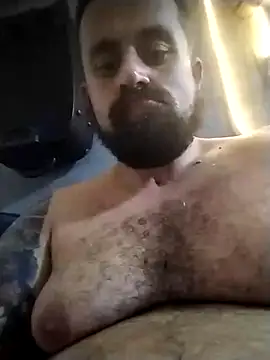 Snapshot of BarbudoSP35 chatting on 20, 9, 2025 BarbudoSP35 online show from 20, 9, 2025