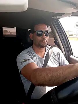 Snapshot of hecwil8 chatting on 23, 10, 2025 hecwil8 online show from 23, 10, 2025