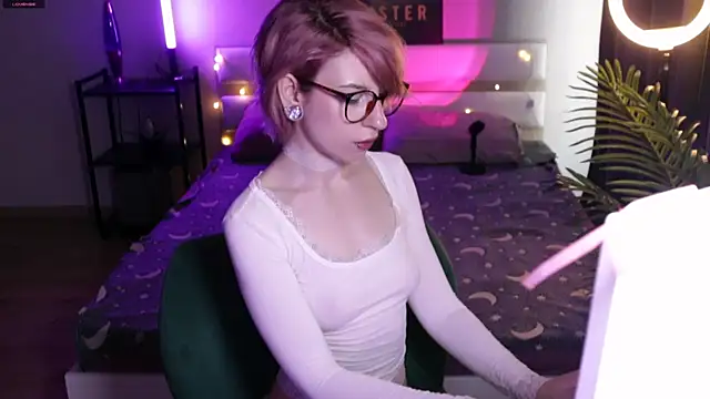 Snapshot of _Moonlight_t chatting on 20, 5, 2026 Moonlight t online show from 20, 5, 2026