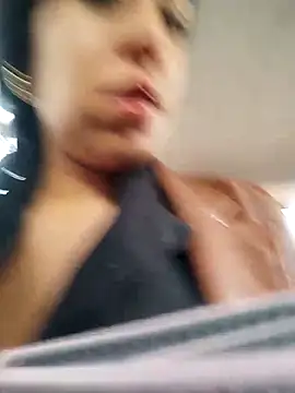 Emily Wane online show from 14, 4, 2026