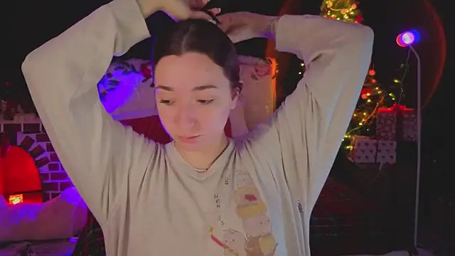 Snapshot of YasmineWest chatting on 9, 1, 2026 YasmineWest online show from 9, 1, 2026