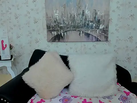 milf bigass  online show from 20, 2, 2026