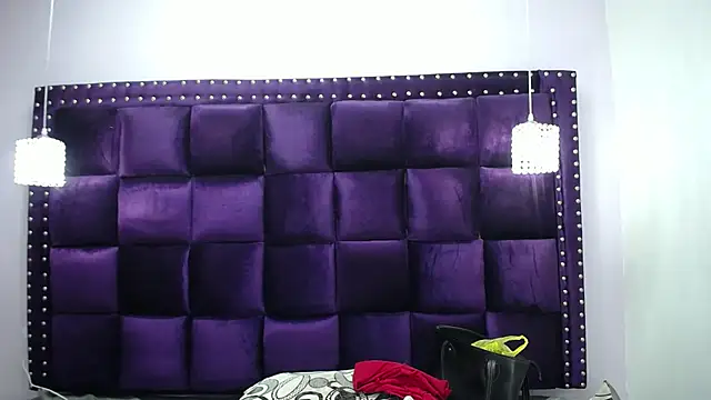 Snapshot of CrushOnMe_ chatting on 25, 1, 2025 CrushOnMe online show from 25, 1, 2025