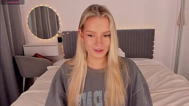 Snapshot of CassieRayss chatting on 16, 2, 2026 CassieRayss online show from 16, 2, 2026