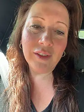 Snapshot of xsexycurvymilf chatting on 2, 5, 2026 xsexycurvymilf online show from 2, 5, 2026