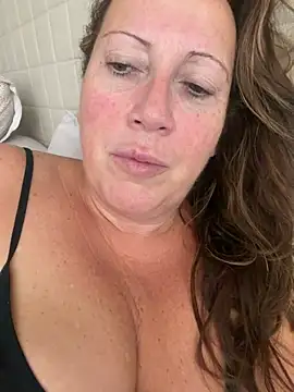 xsexycurvymilf online show from 31, 7, 2026
