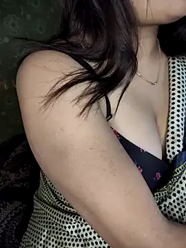 Snapshot of _Redwine_ chatting on 16, 1, 2025 Redwine online show from 16, 1, 2025