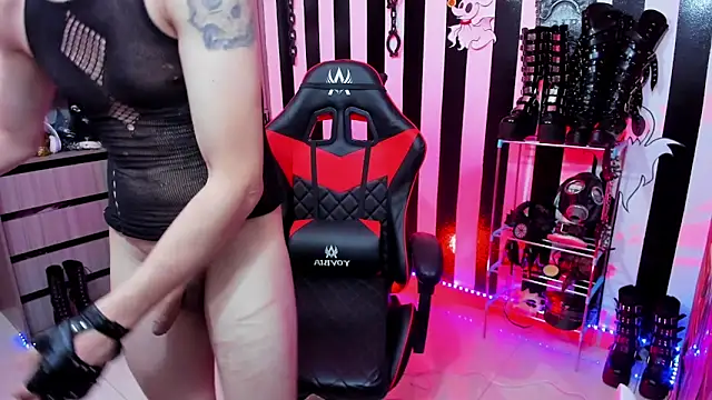 Snapshot of daven56 chatting on 17, 2, 2025 daven56 online show from 17, 2, 2025