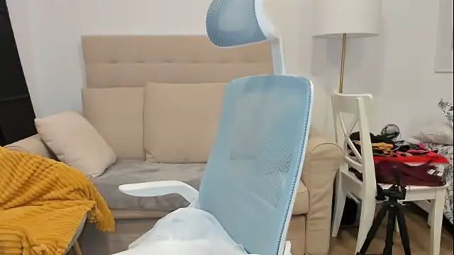 emmita69  online show from 16, 3, 2026