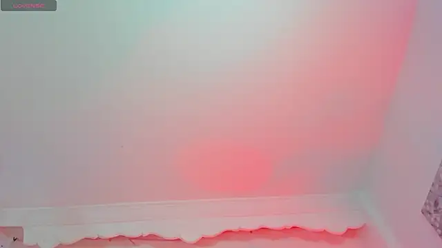 Snapshot of Karoline_Marin chatting on 8, 1, 2025 Karoline Marin online show from 8, 1, 2025